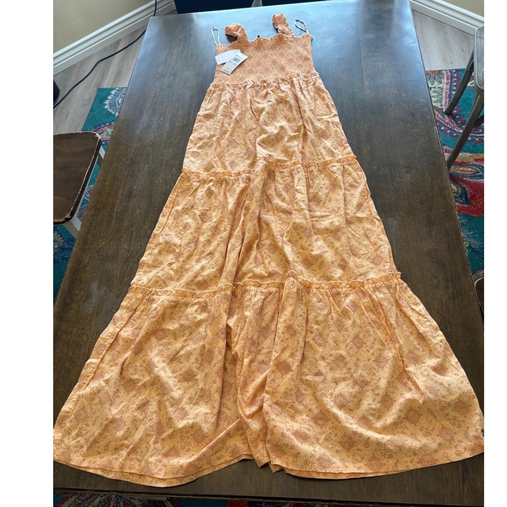 Roxy Festival Dreams Maxi Dress Orange Paisley Smocked Tiered ARJWD03423 Mens M